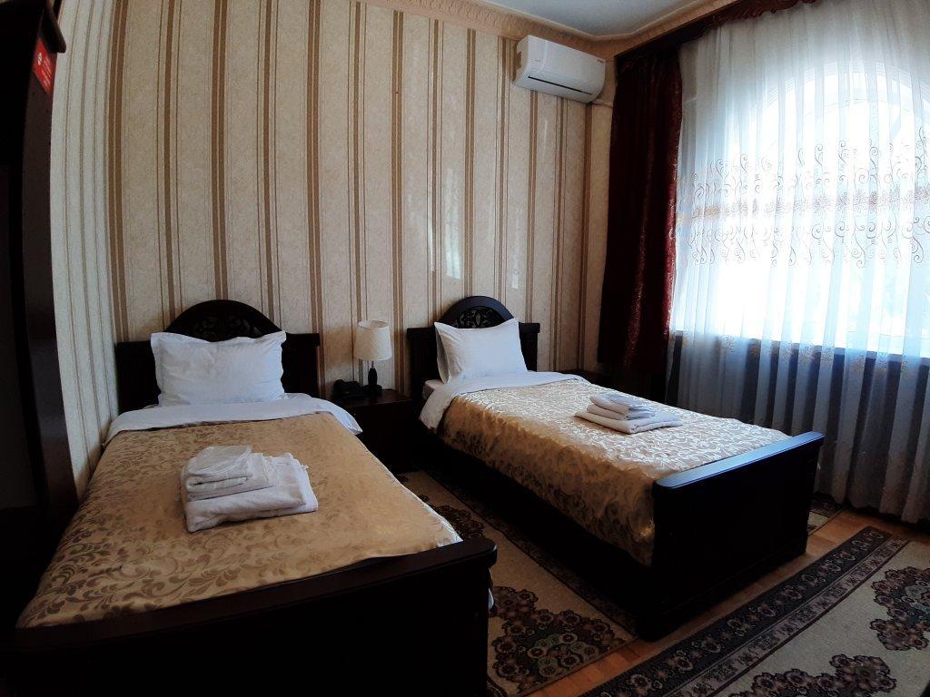 Sarbon Hotel Tasjkent Buitenkant foto