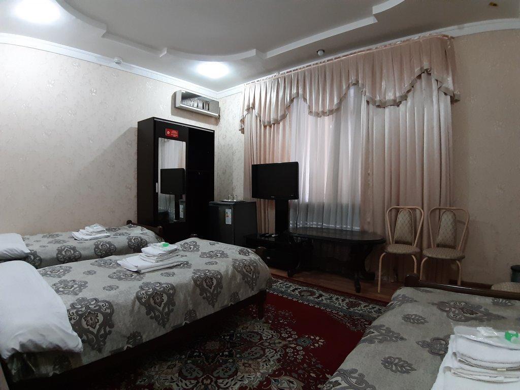 Sarbon Hotel Tasjkent Buitenkant foto