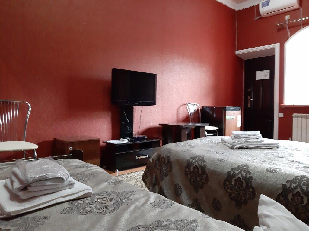Sarbon Hotel Tasjkent Buitenkant foto