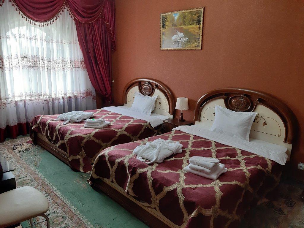 Sarbon Hotel Tasjkent Buitenkant foto