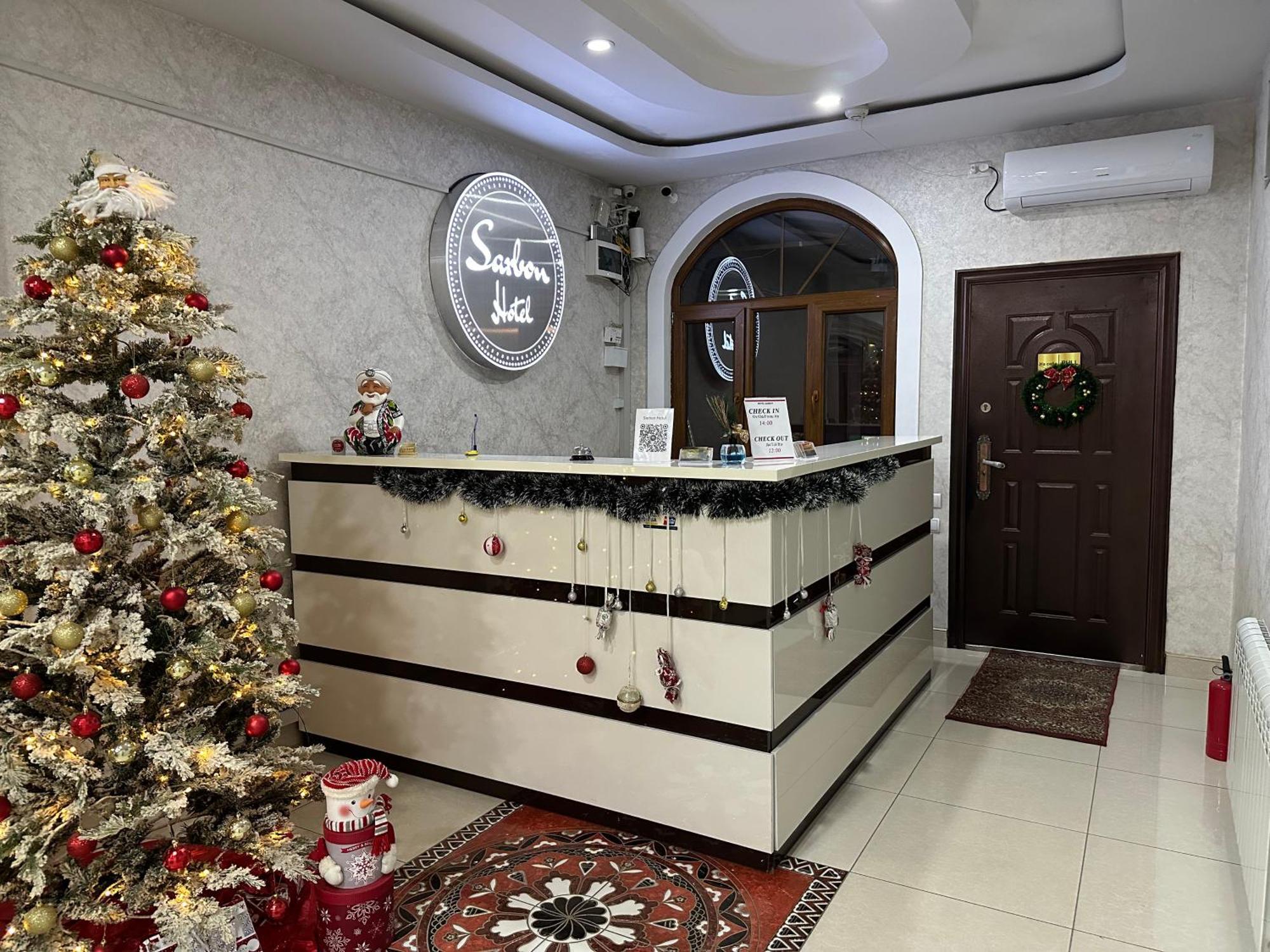 Sarbon Hotel Tasjkent Buitenkant foto