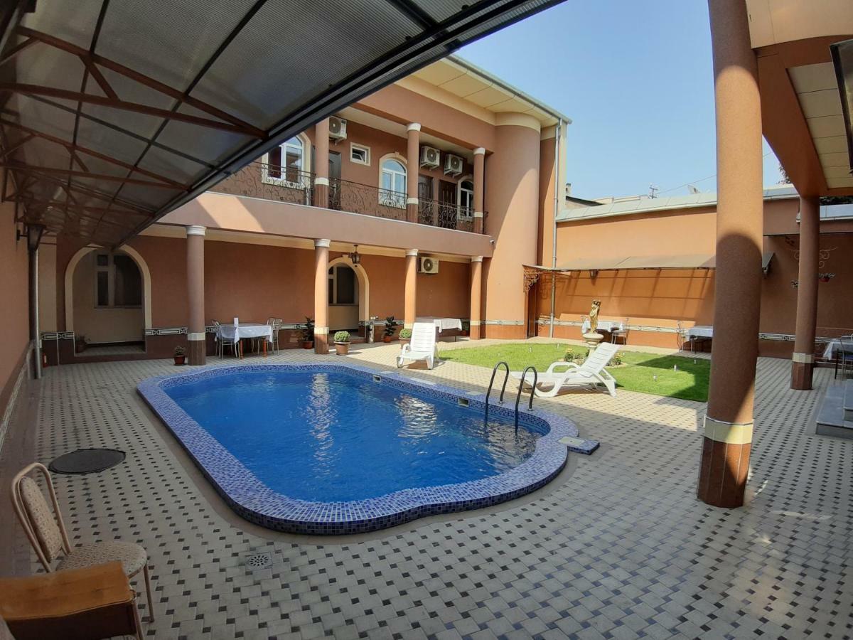 Sarbon Hotel Tasjkent Buitenkant foto